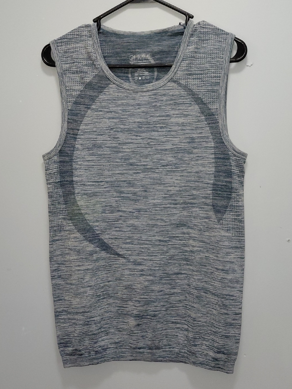 Ohmme Men's Blue Seamless Chandra Sleeveless Athletic Shirt